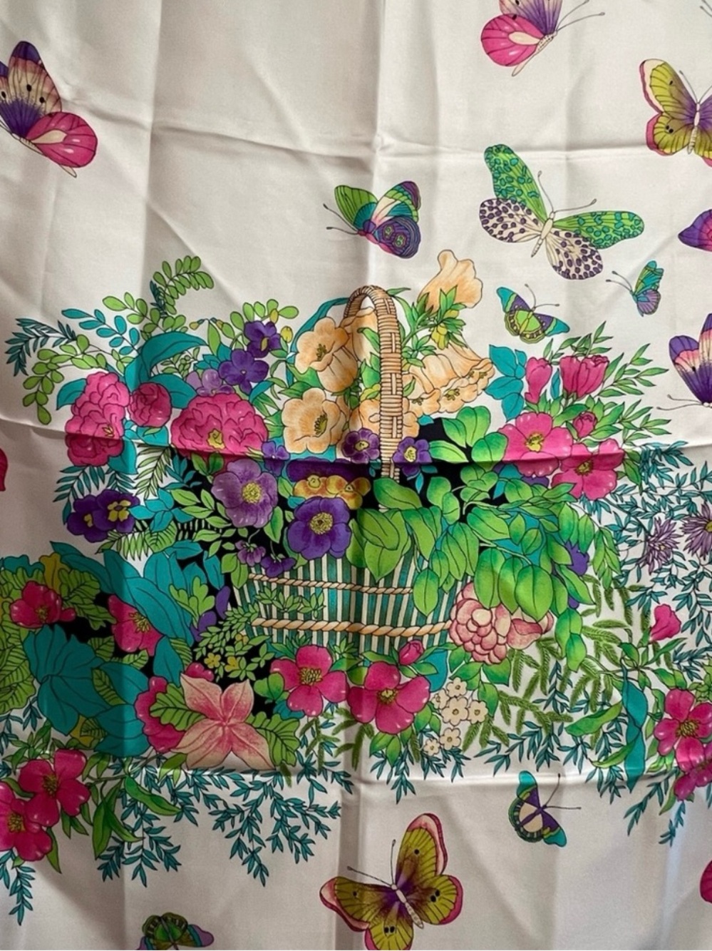 Dior Silk Scarf with Pink and Green
Butterfly Design - Picture 5 of 7